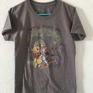 Disney Store Winnie the Pooh & Friends shirt L
